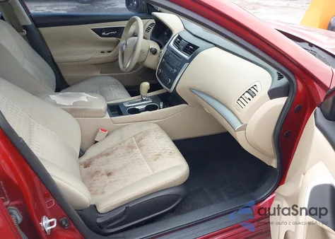 2016 Nissan Altima 2.5 from USA, damaged, VIN 1N4AL3APXGC147501